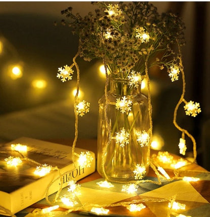 Enchanting LED Snowflake String Lights – Perfect for Festive Home Décor