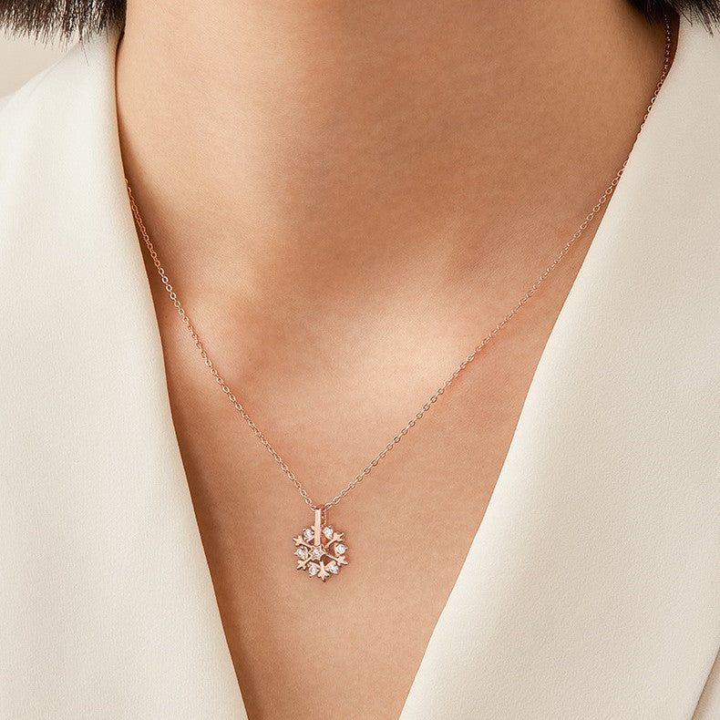 Rotatable 925 Silver Snowflake Necklace - A Sparkling Winter Treasure