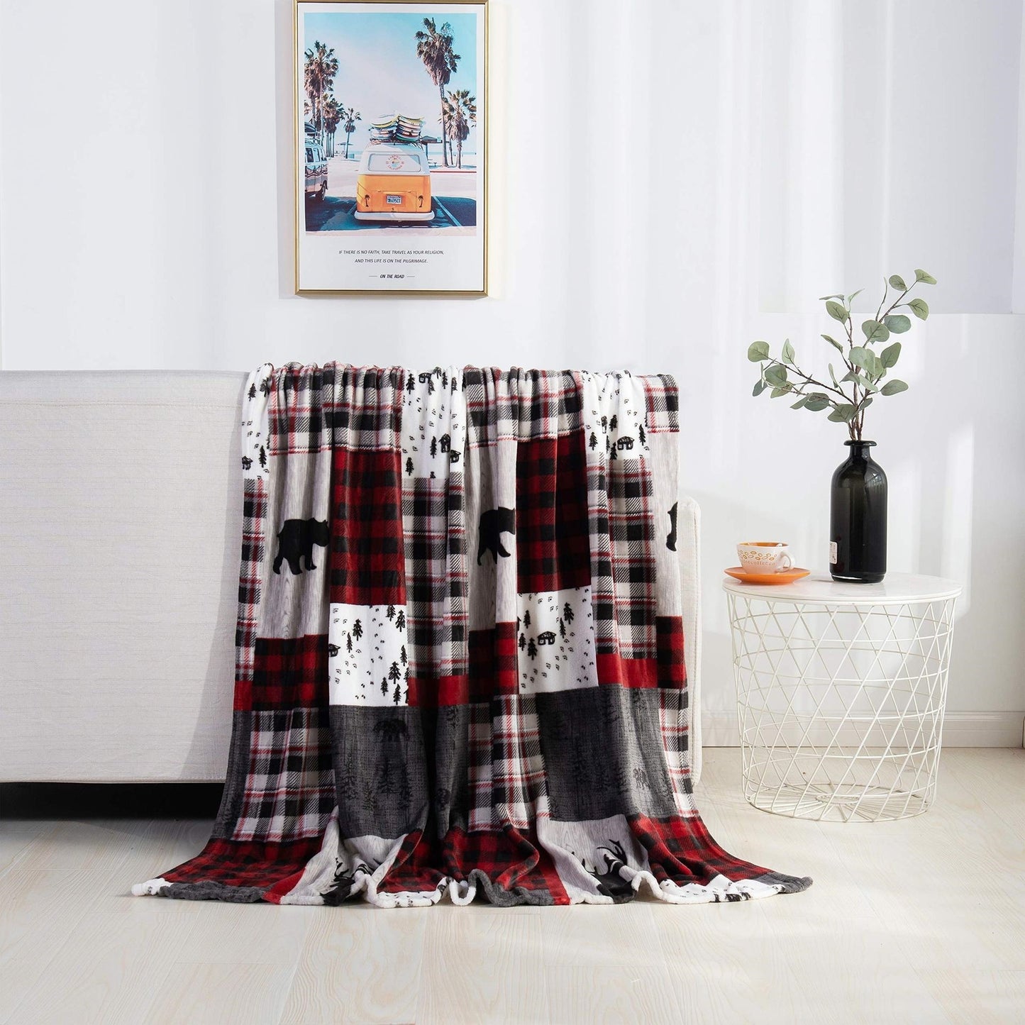 Cozy Christmas Flannel Blanket – Festive Elk, Snowman & Santa Prints for Warm Winter Nights