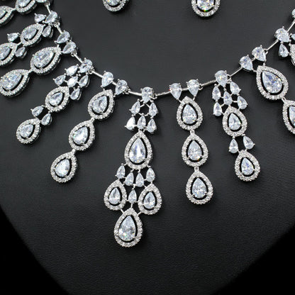 Exquisite Water Drop Zircon Necklace and Earrings Set – A Glamorous Statement for Special Occasions