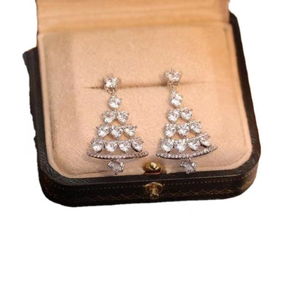 Elegant Crystal Christmas Tree Earrings – Sparkle with Holiday Glamour!