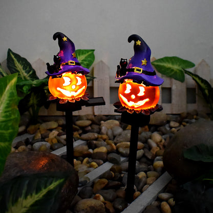 Solar-Powered Halloween Pumpkin Lantern – Handcrafted Resin Decor for a Festive Garden Glow!