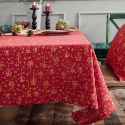 Elegant Christmas Gilded Tablecloth – Perfect for a Festive and Sophisticated Table Setting!