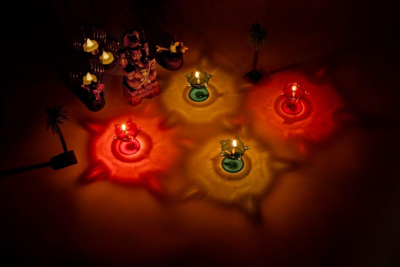 Reusable Reflective Shadow Colourful Diya (Pack of 6) - 3D Reflection