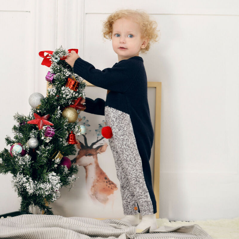 Adorable Knitted Reindeer Christmas Romper – Cozy & Festive for Little Ones!