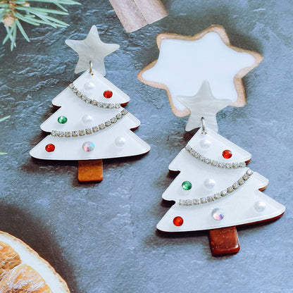 Festive Christmas Tree Earrings with Rhinestones – Perfect for Holiday Glam!