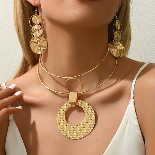 Bold Geometric Necklace & Earring Set – Simple yet Striking Statement Jewelry