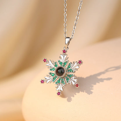 Enchanting Snowflake Projection Necklace – Christmas Gift for Women & Couples