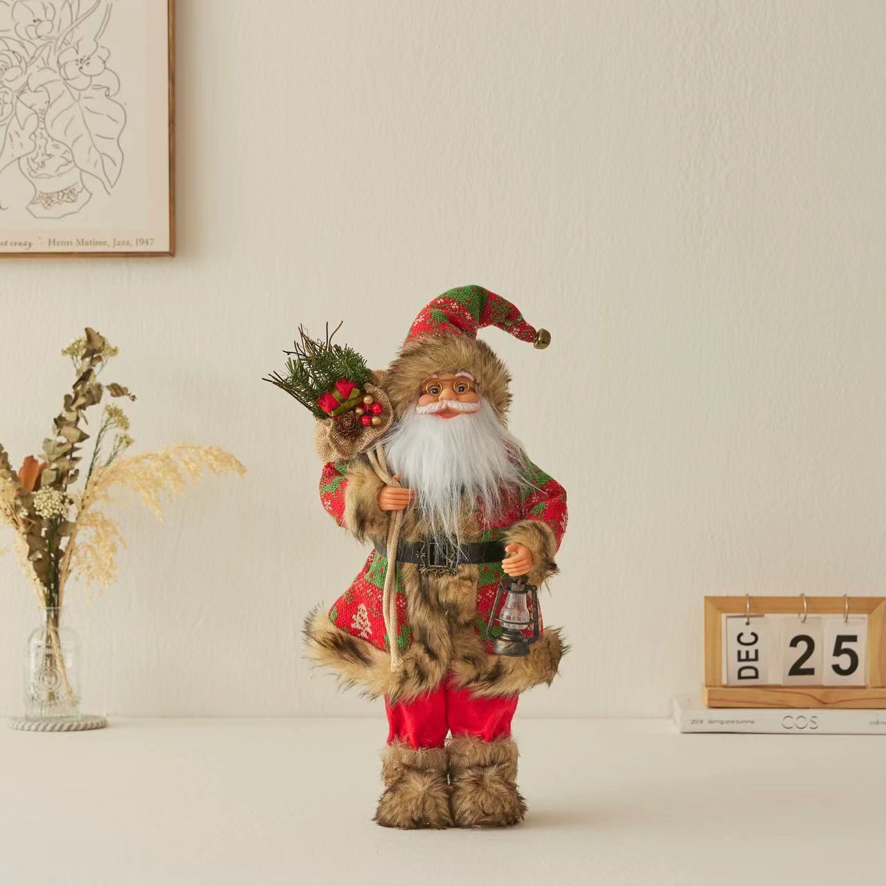 Charming Santa Claus Ornament - Festive Holiday Decor